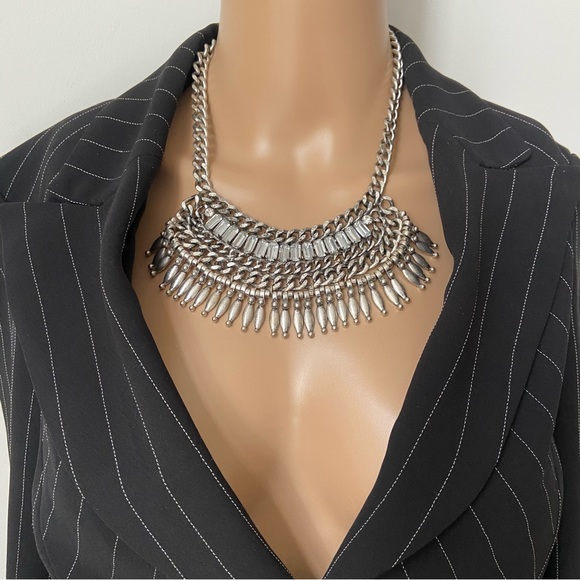 Statement necklace - Picture 2 of 8